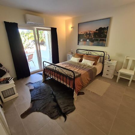 Quinta Omorka Apartements Lagos Bagian luar foto